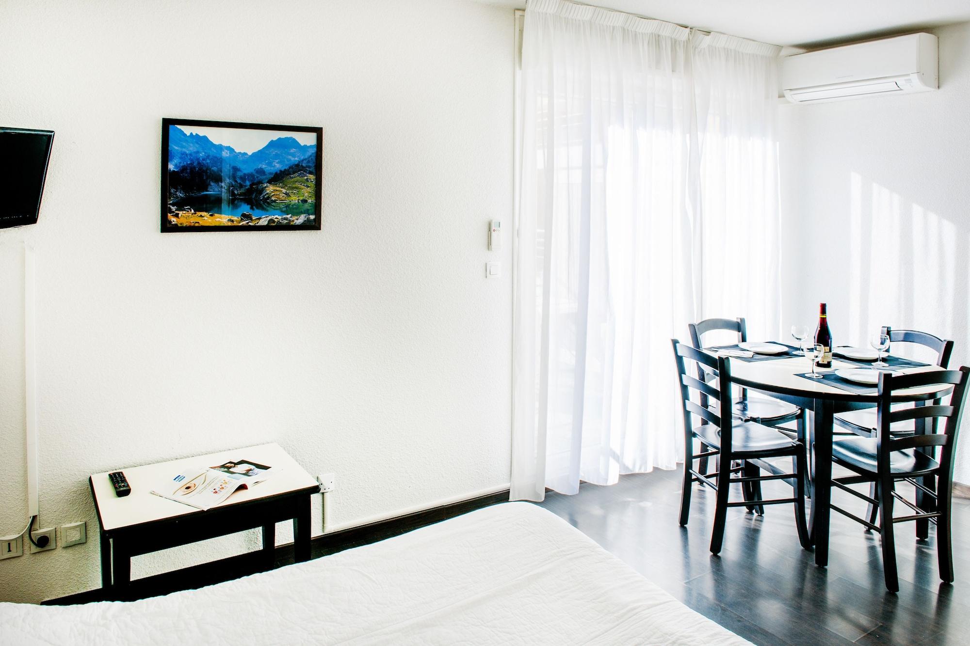 Residence Foch Lourdes Eksteriør billede
