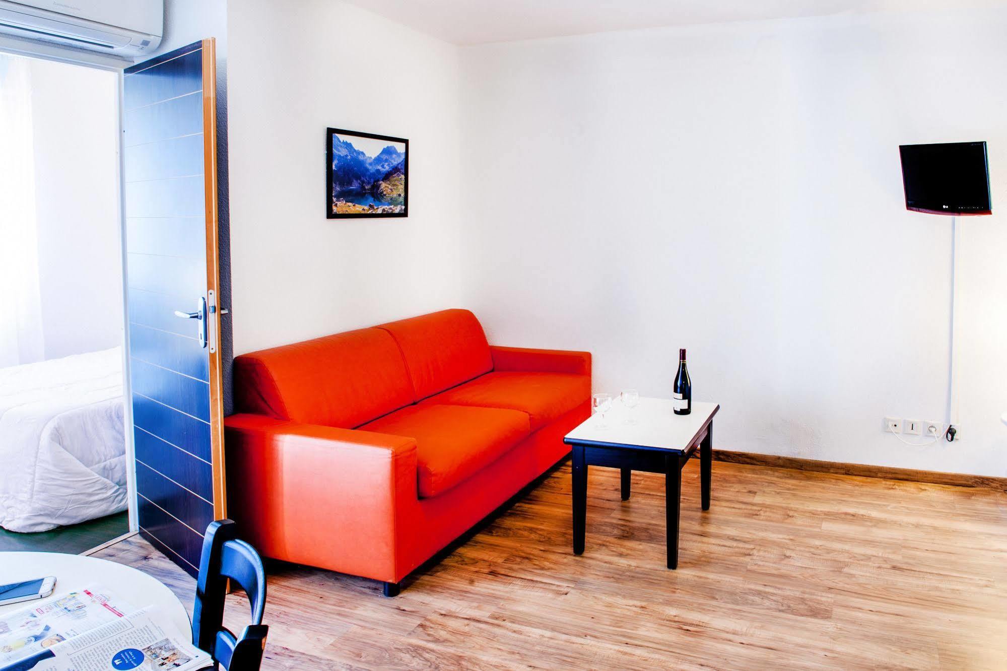 Residence Foch Lourdes Eksteriør billede